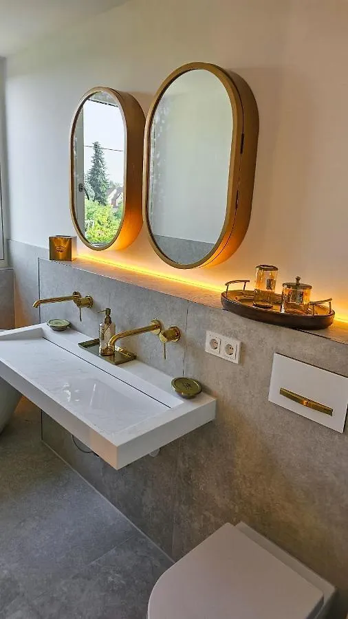 Luxus Dachgeschoss 80M² City Wohnung Münih Daire