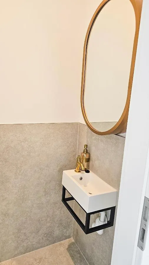 Luxus Dachgeschoss 80M² City Wohnung Múnich